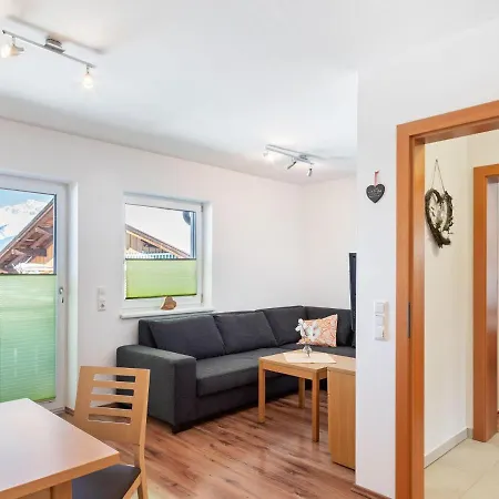 Elegant In With Balcony Apartment Saalfelden