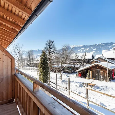 In Near Slopes דירה