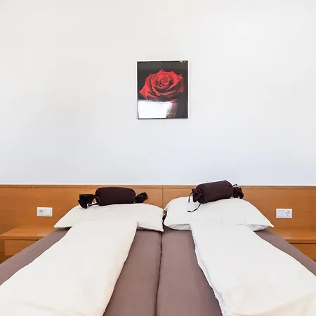 In Near Slopes דירה